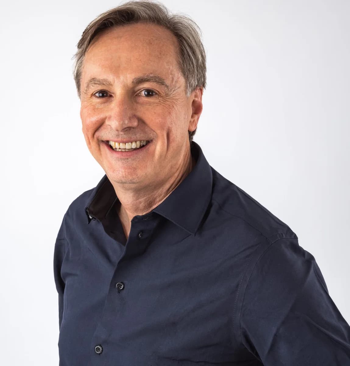 Mario P. Cloutier, co-founder and CEO of LIOMAR Medical