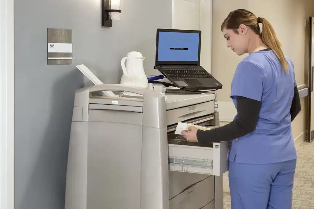 Medical equipement and carts distributed by LIOMAR Medical